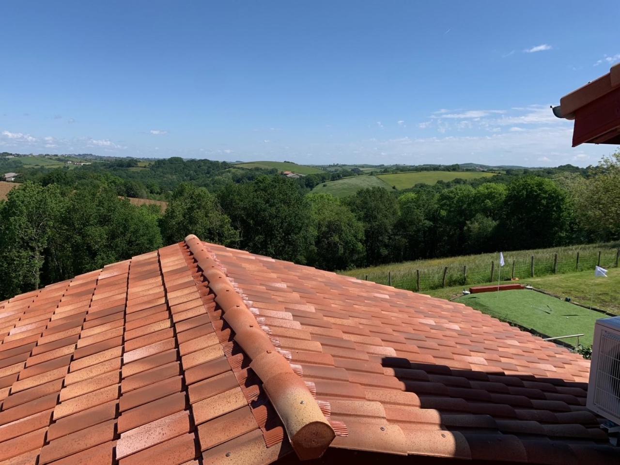 Bed & Breakfast Perbos 1556 La Bastide-Clairence ภายนอก รูปภาพ