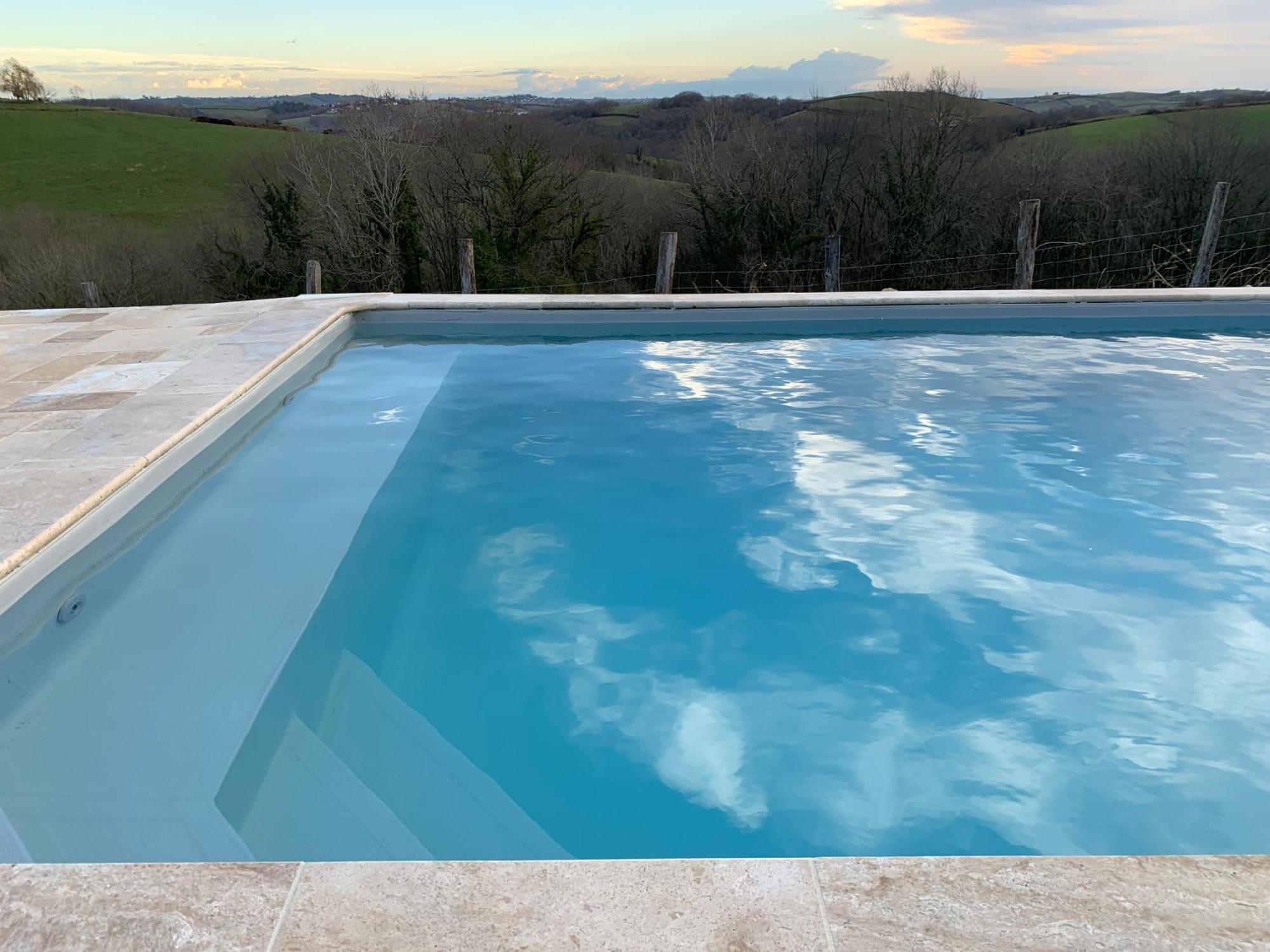 Bed & Breakfast Perbos 1556 La Bastide-Clairence ภายนอก รูปภาพ