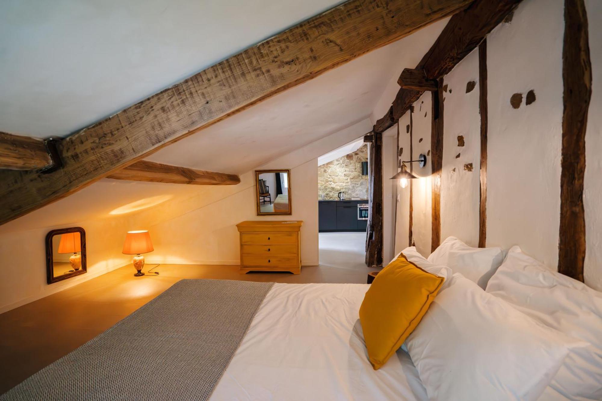 Bed & Breakfast Perbos 1556 La Bastide-Clairence ภายนอก รูปภาพ
