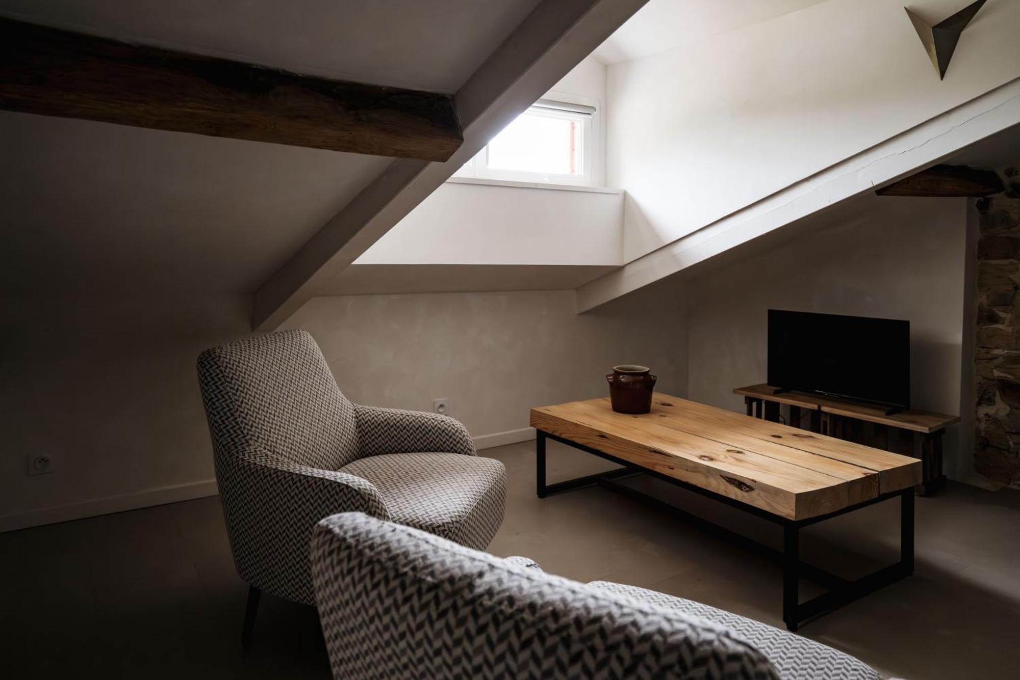 Bed & Breakfast Perbos 1556 La Bastide-Clairence ภายนอก รูปภาพ